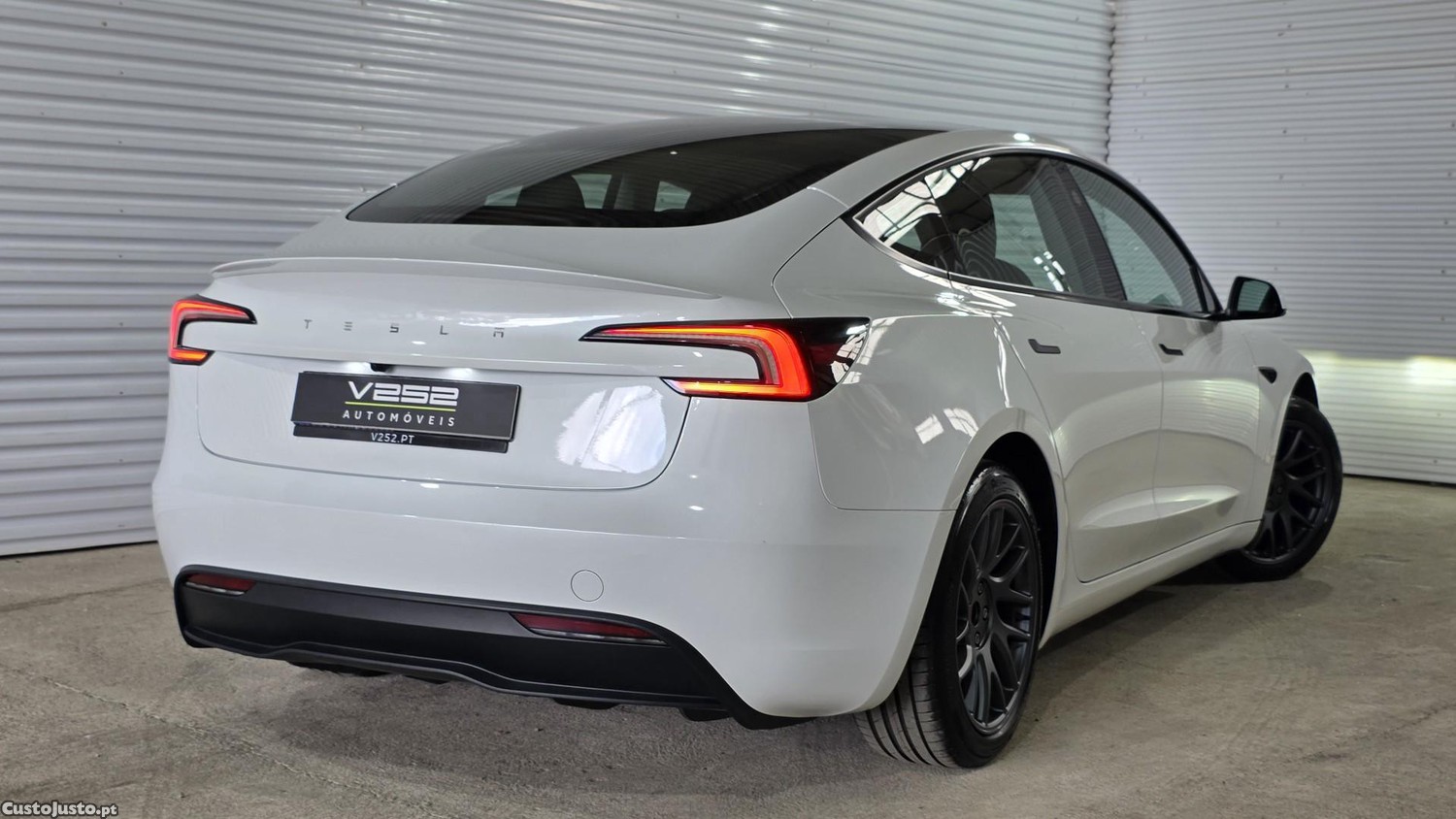 Tesla Model 3 Tração Traseira Premium — fotografia 15