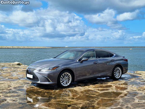 Lexus ES ES 300h Luxury - 21 foto 2