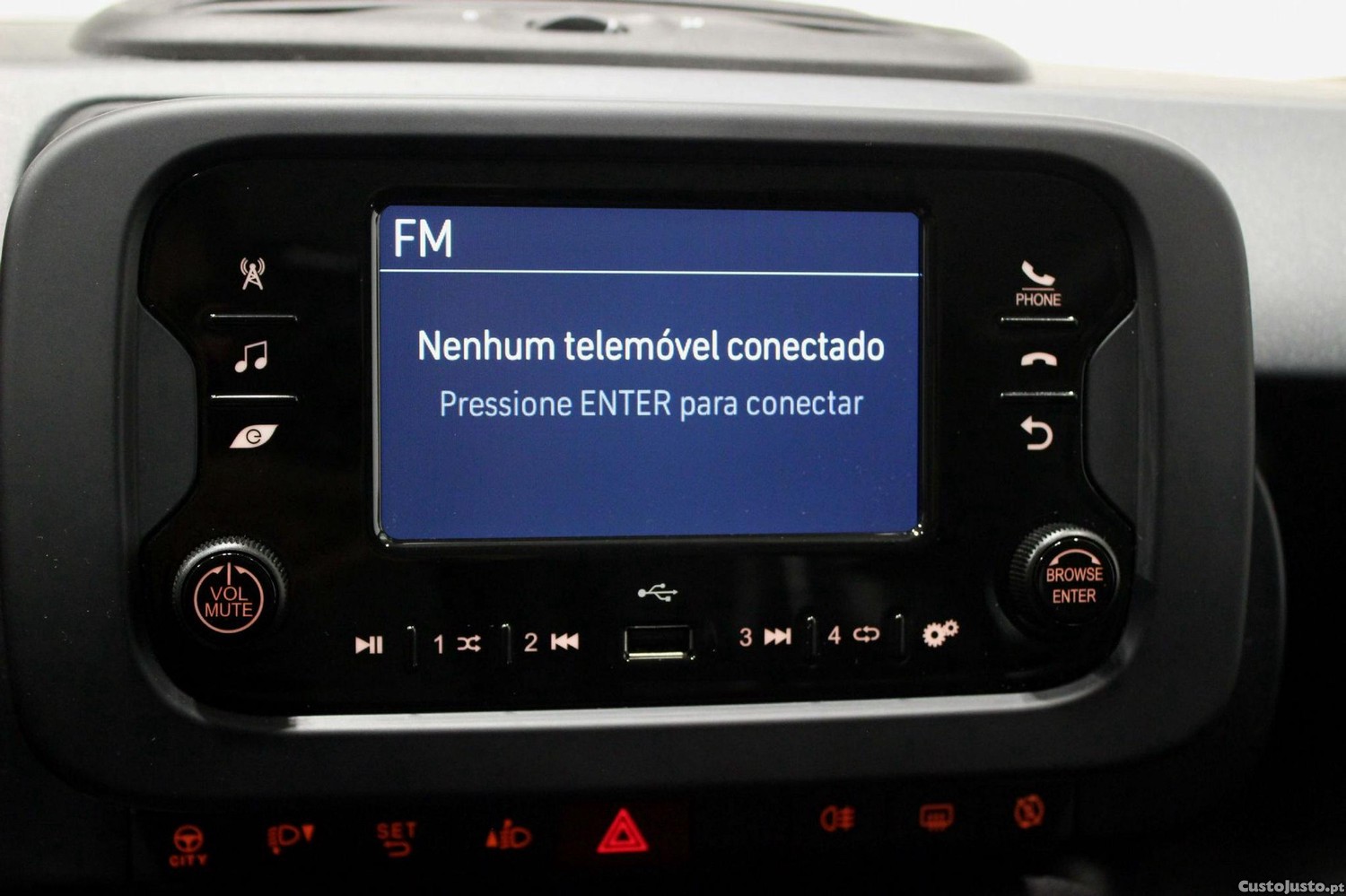Fiat Panda 1.0 Hybrid — fotografia 11