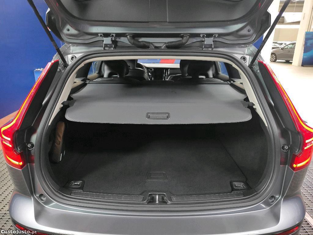 Volvo V60 2.0 D3 Momentum Plus 150cv — fotografia 20