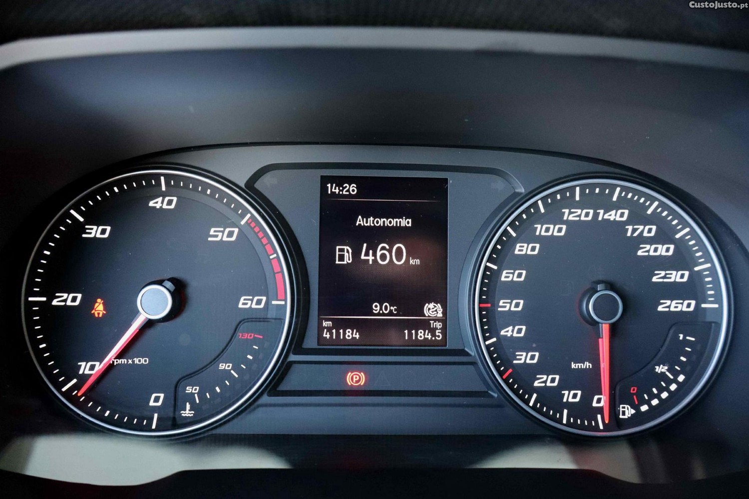 SEAT Leon 2.0 TDI Style — fotografia 17