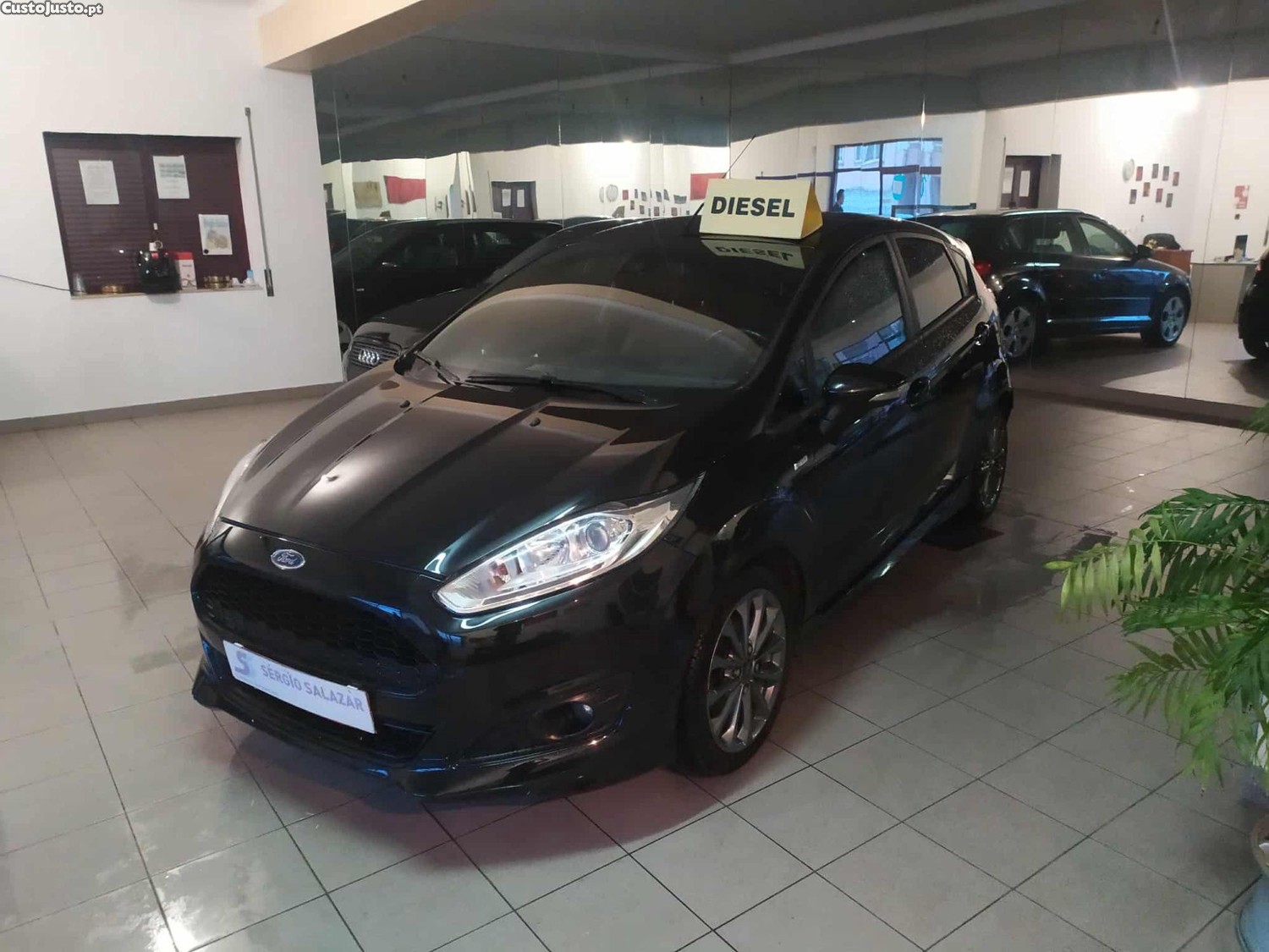 Ford Fiesta 1.5 tdci 95 cv ST LINE — fotografia 7