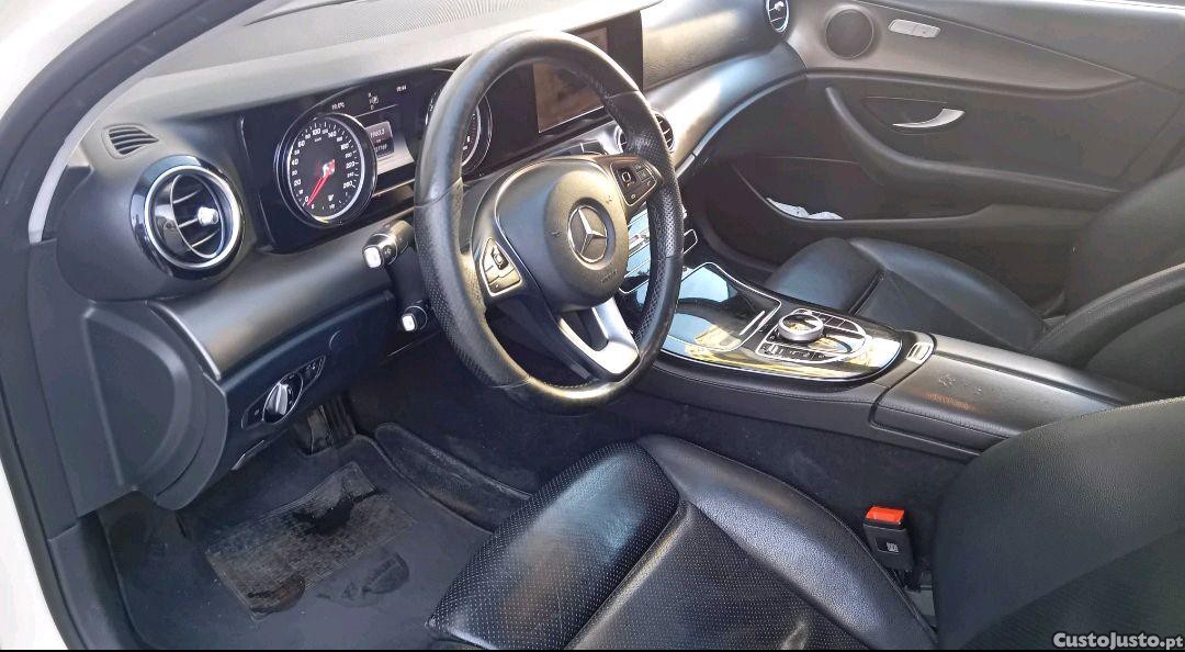 Mercedes-Benz E 200 200d - 17 — photo 3