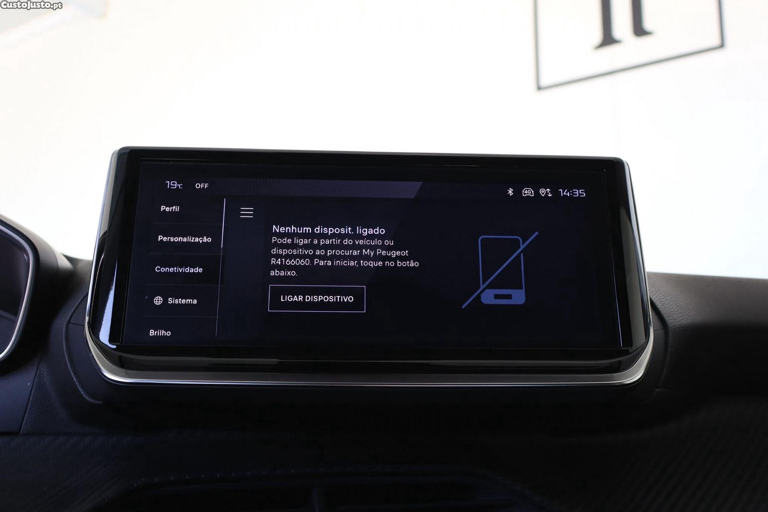 Peugeot 208 1.2 Hybrid Allure e-DCS6 — fotografia 5