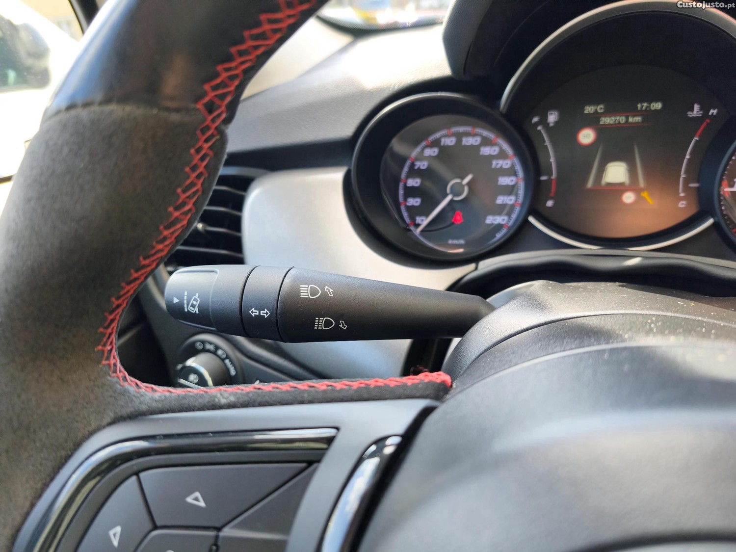 Fiat 500X Sport 1.3 MJ 95cv Nac 1 Reg 29 mil kms — fotografia 11
