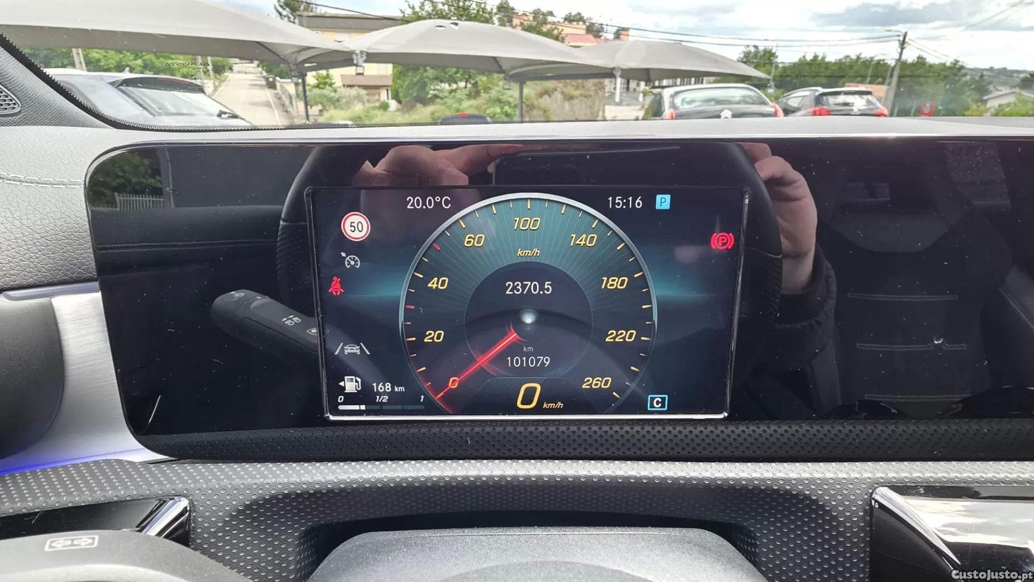 Mercedes-Benz A 200 D amg line — fotografia 10