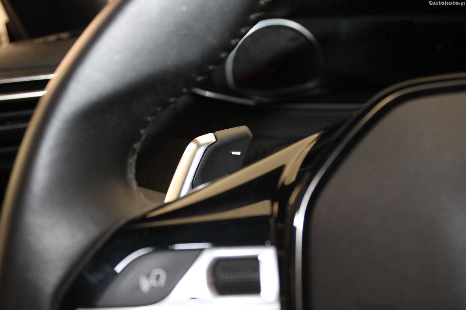 Peugeot 2008 1.5 BHDI ACTIVE (AUTO) — fotografia 18
