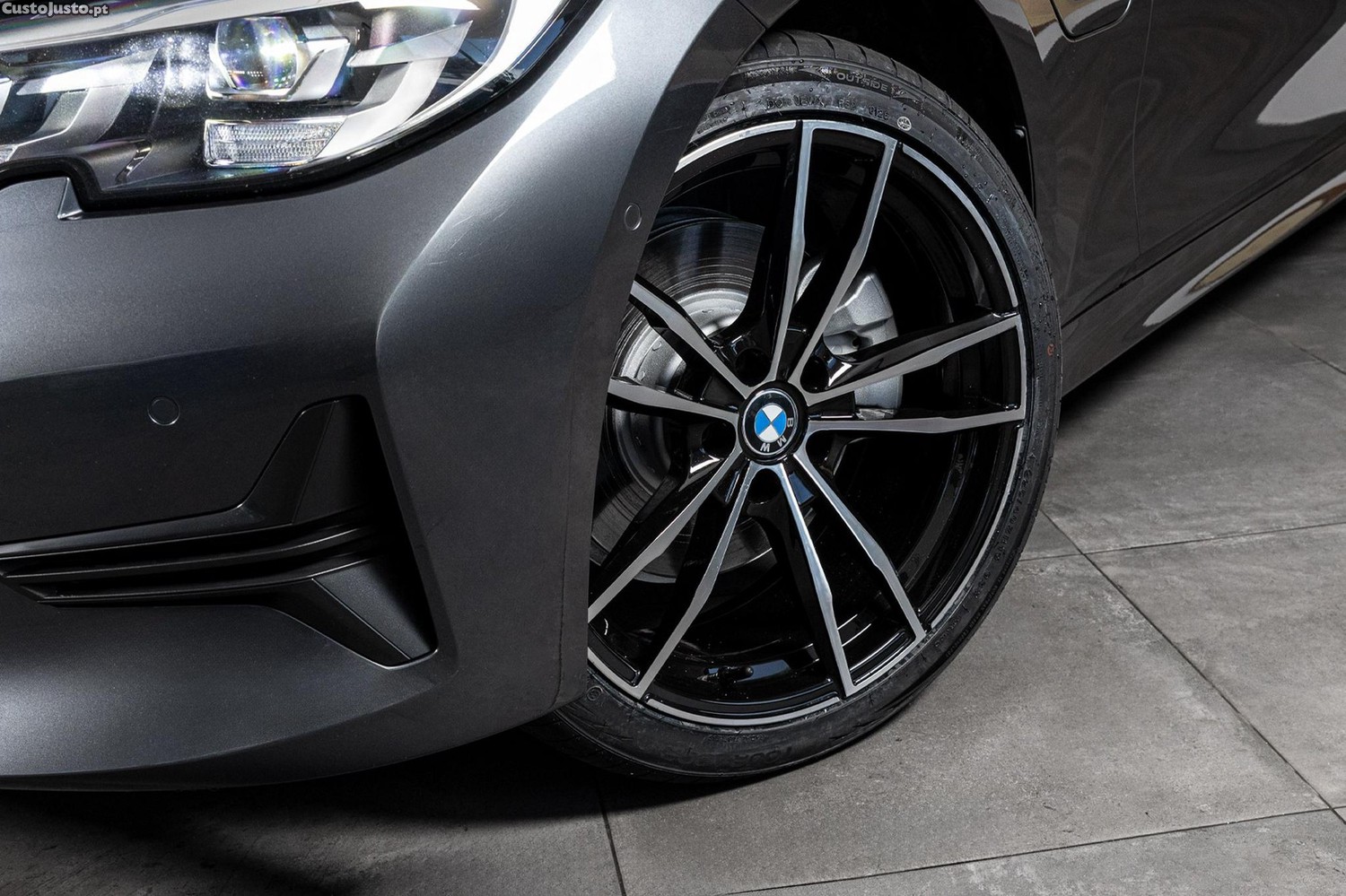 BMW 320 e Line Sport Auto — fotografia 22