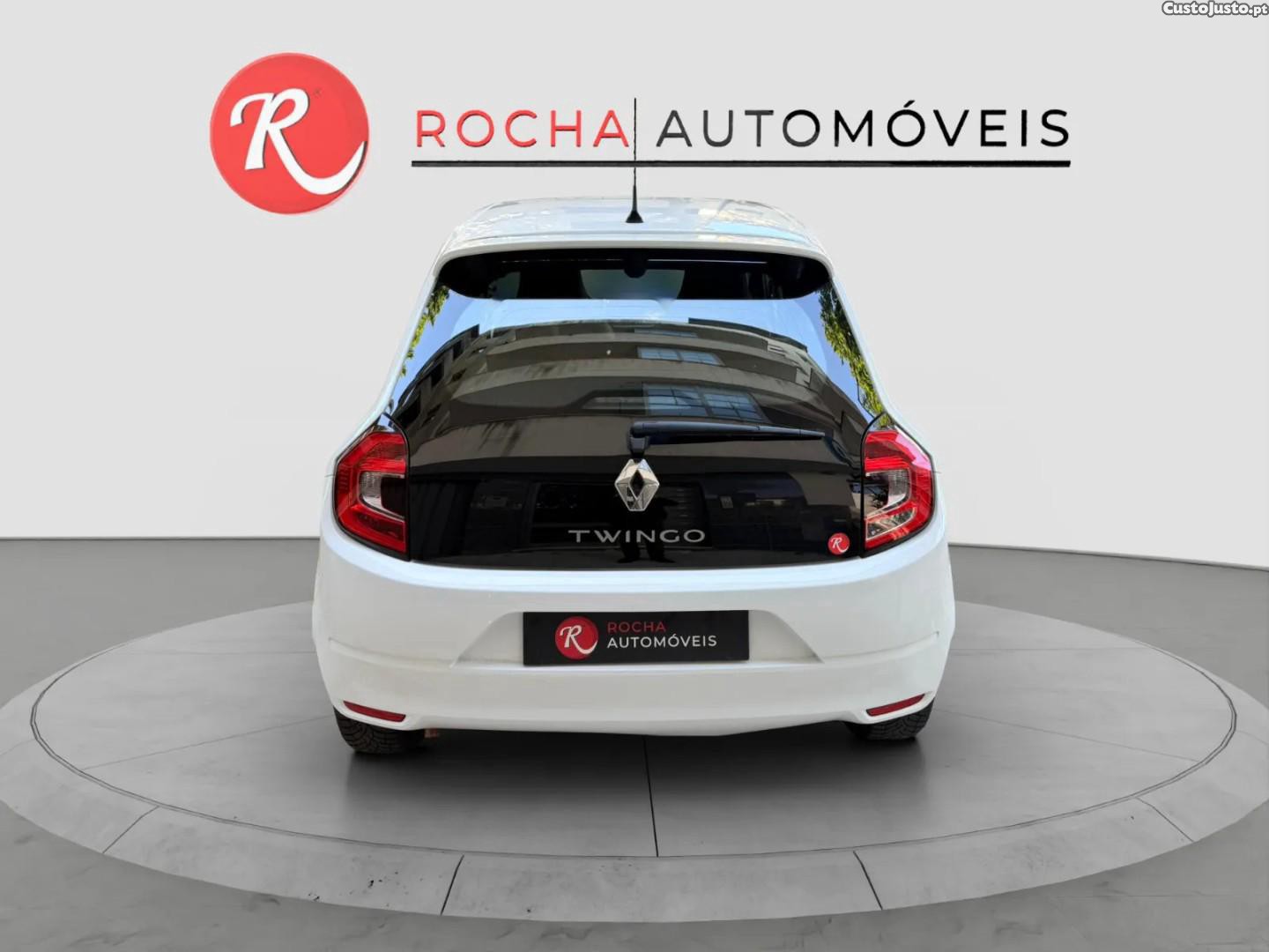 Renault Twingo 1.0 SCe Intens — fotografia 8