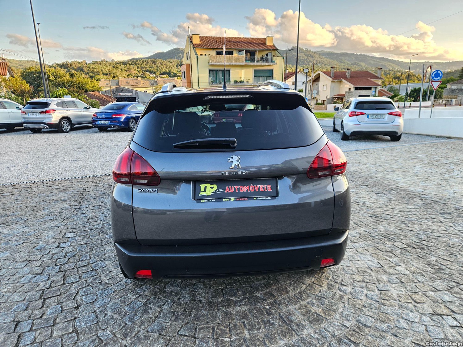 Peugeot 2008 1.2 Style — fotografia 14