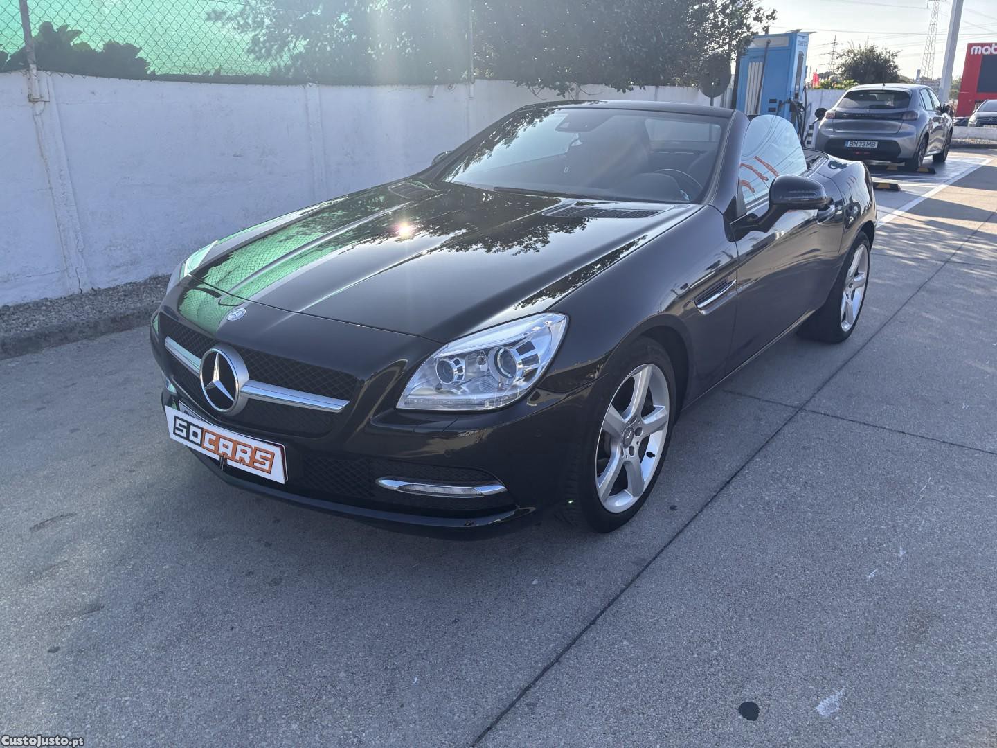 Mercedes-Benz SLK 200 BlueEFFICIENCY 7G-TRONIC Edition 1 — fotografia 2