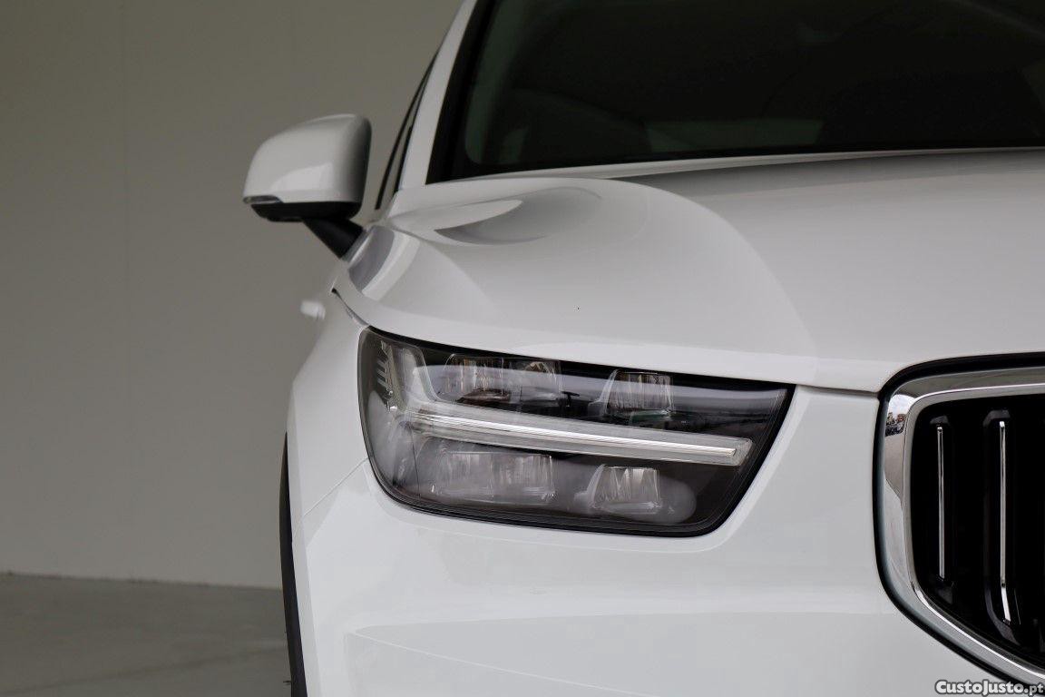 Volvo XC40 1.5 T4 PHEV 211 cv - 22 — photo 3