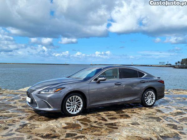 Lexus ES ES 300h Luxury - 21 foto 3