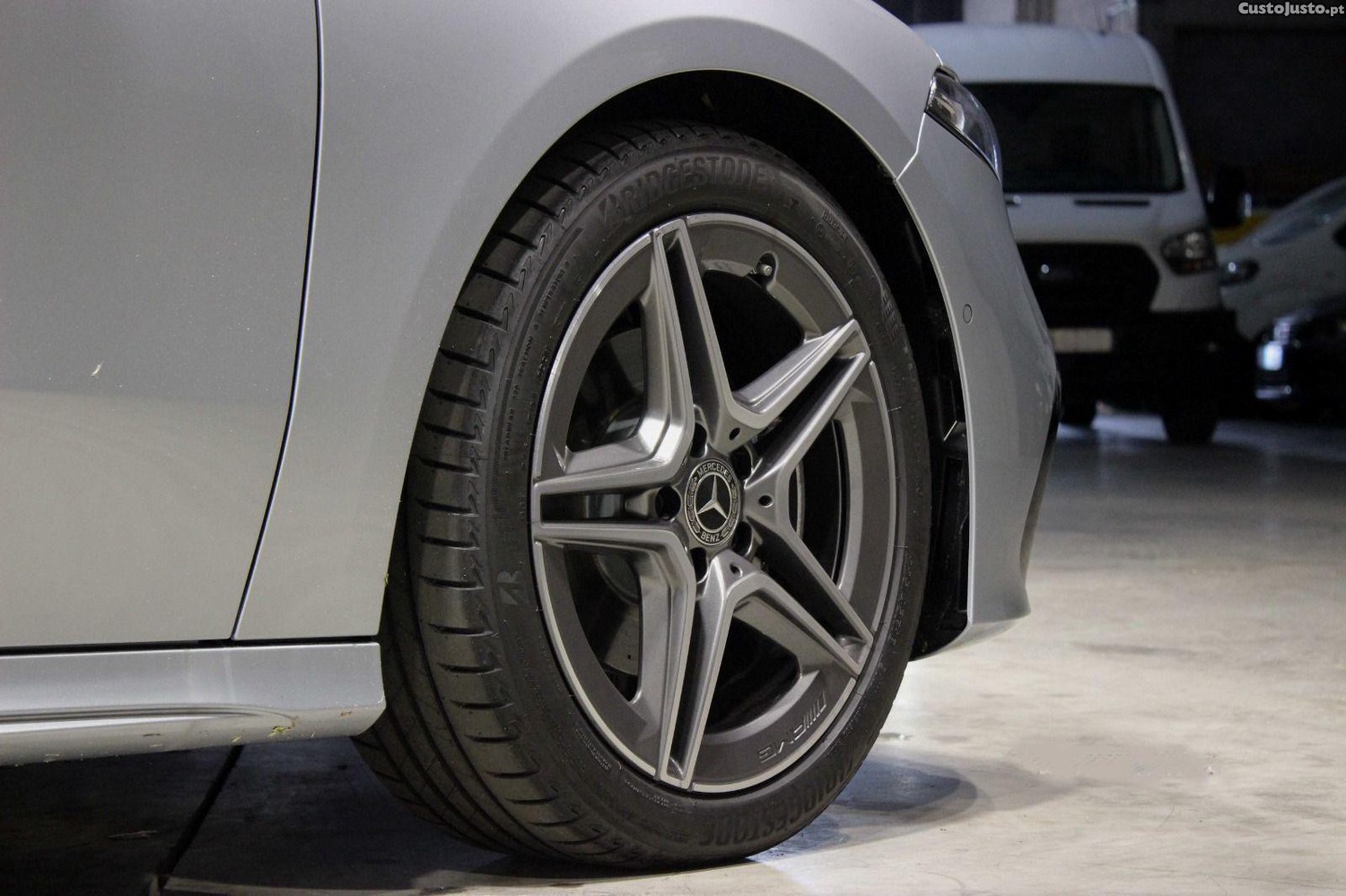 Mercedes-Benz A 180 D AMG LINE AUT. — fotografia 21