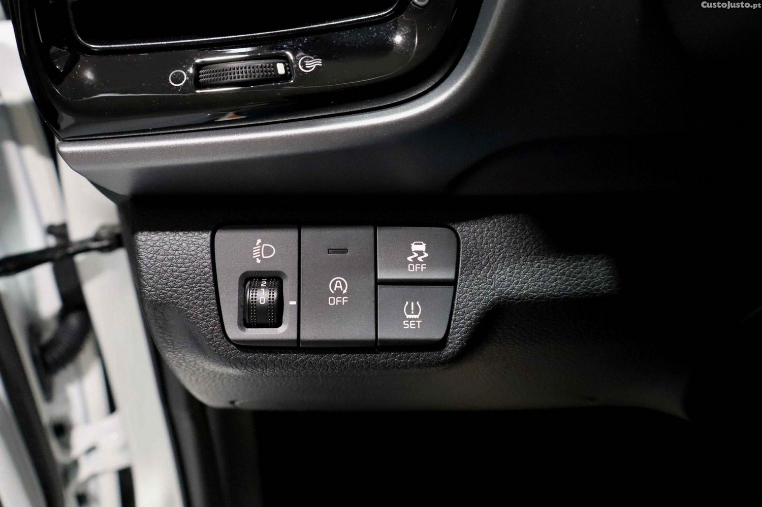 Kia Stonic 1.0 T-GDI Drive — fotografia 16