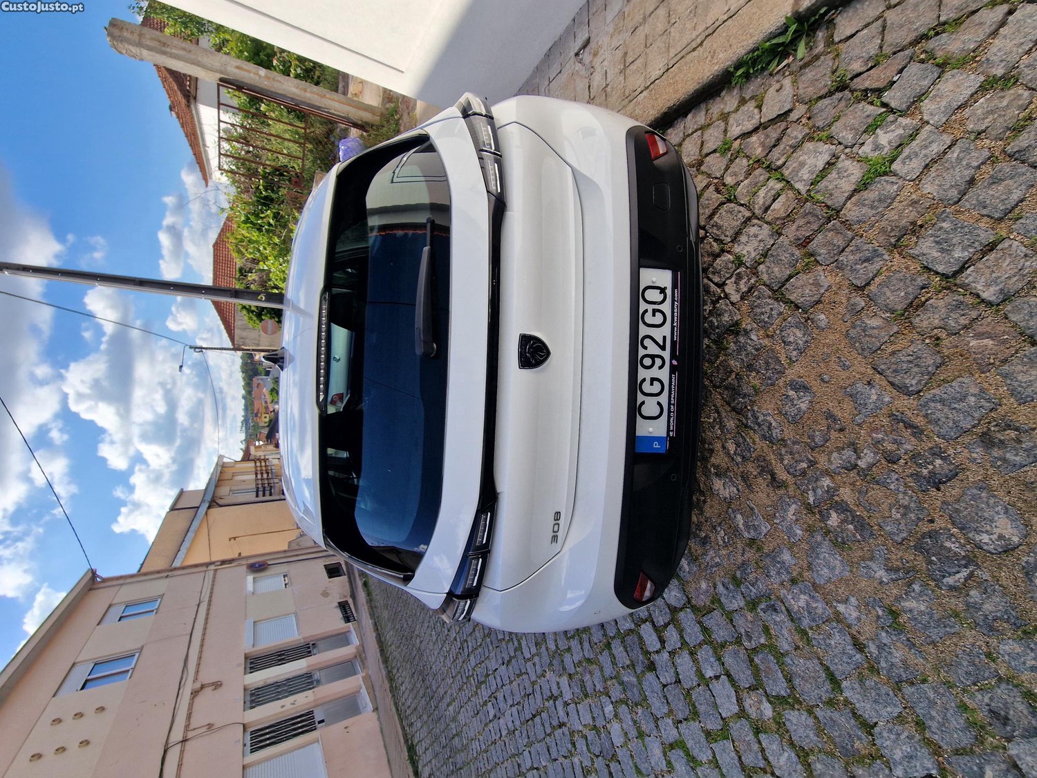 Peugeot 308 1.5 — fotografia 3