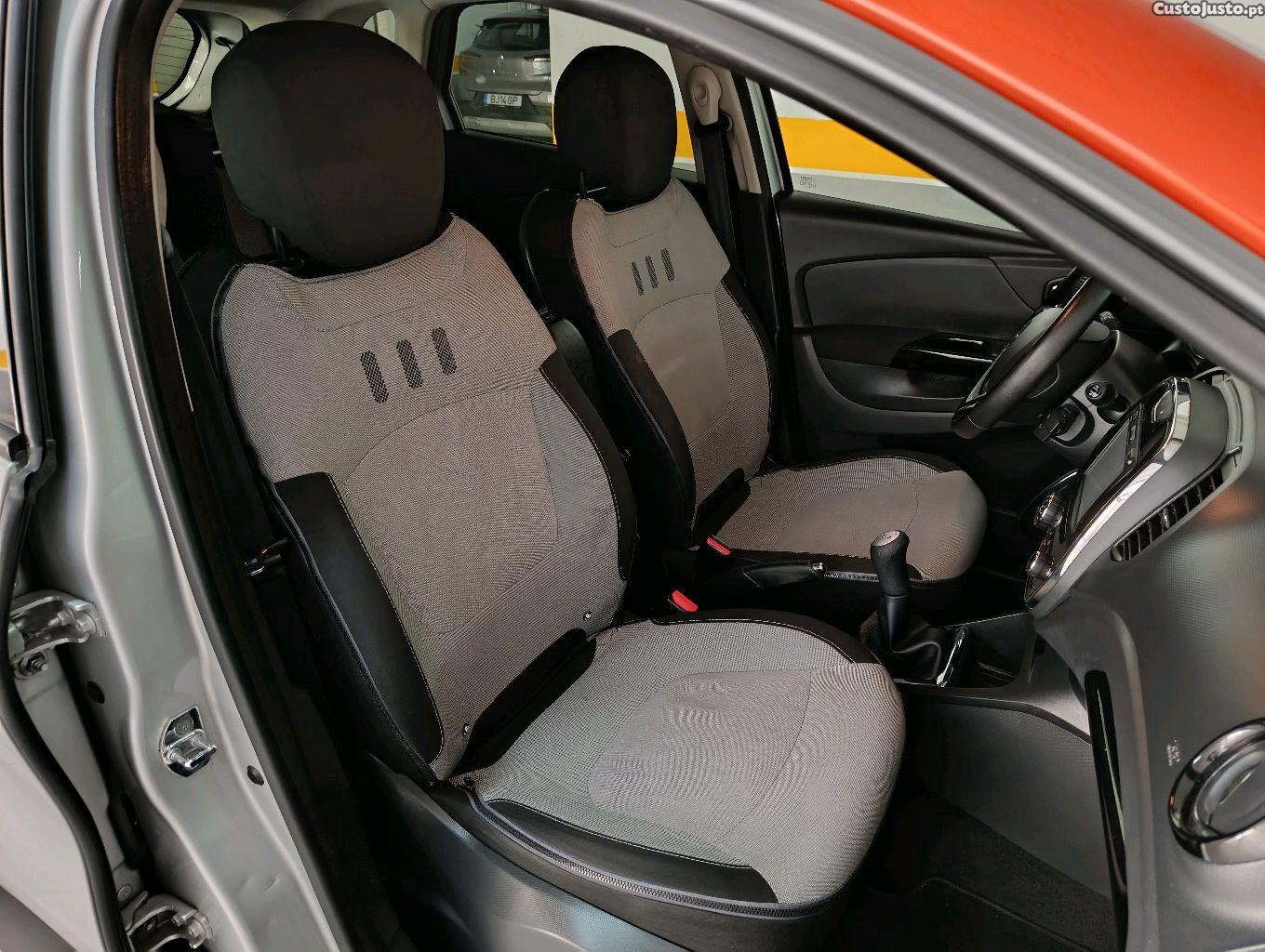 Renault Captur Exclusive — fotografia 4
