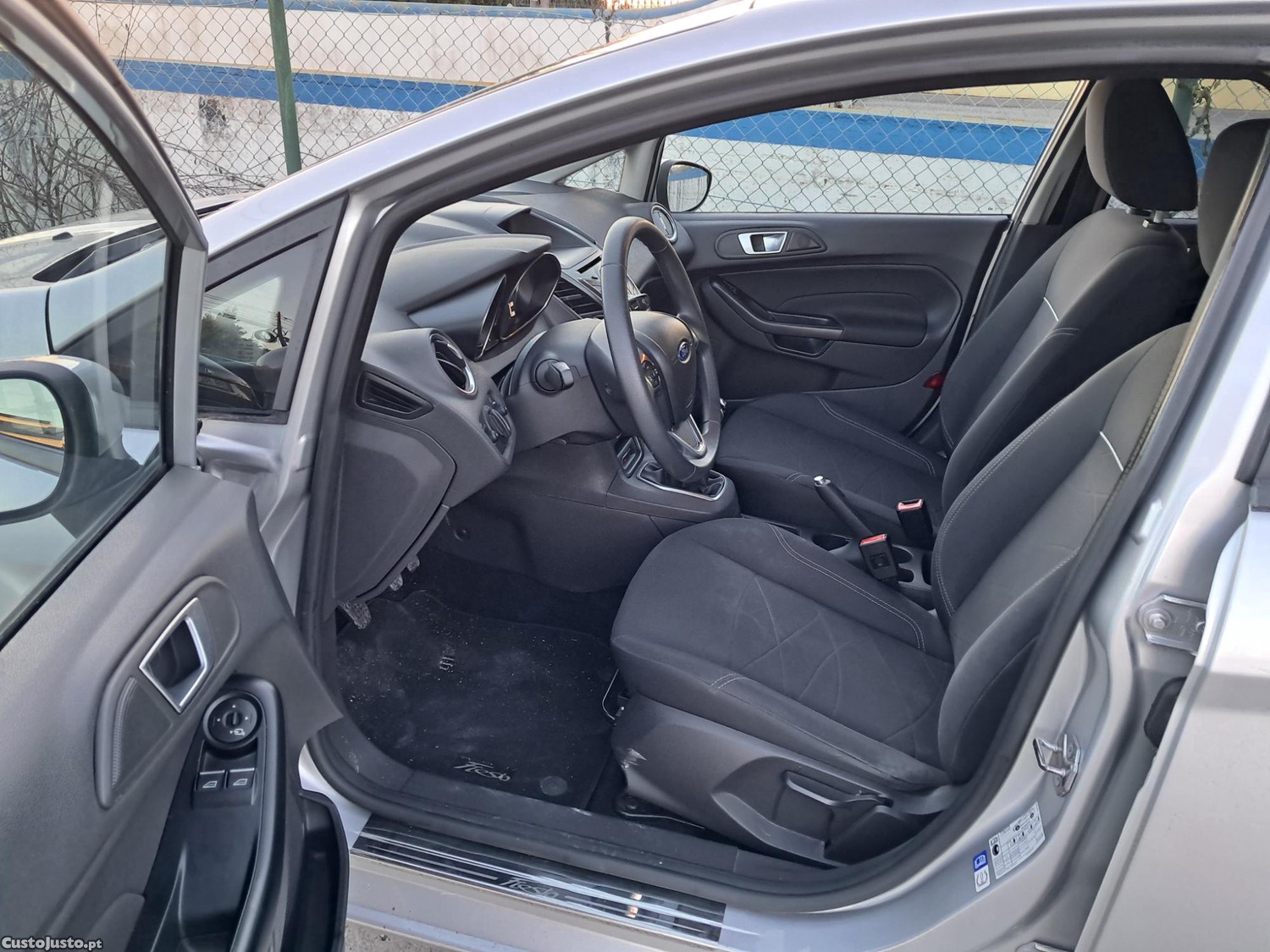 Ford Fiesta Titanium — fotografia 4