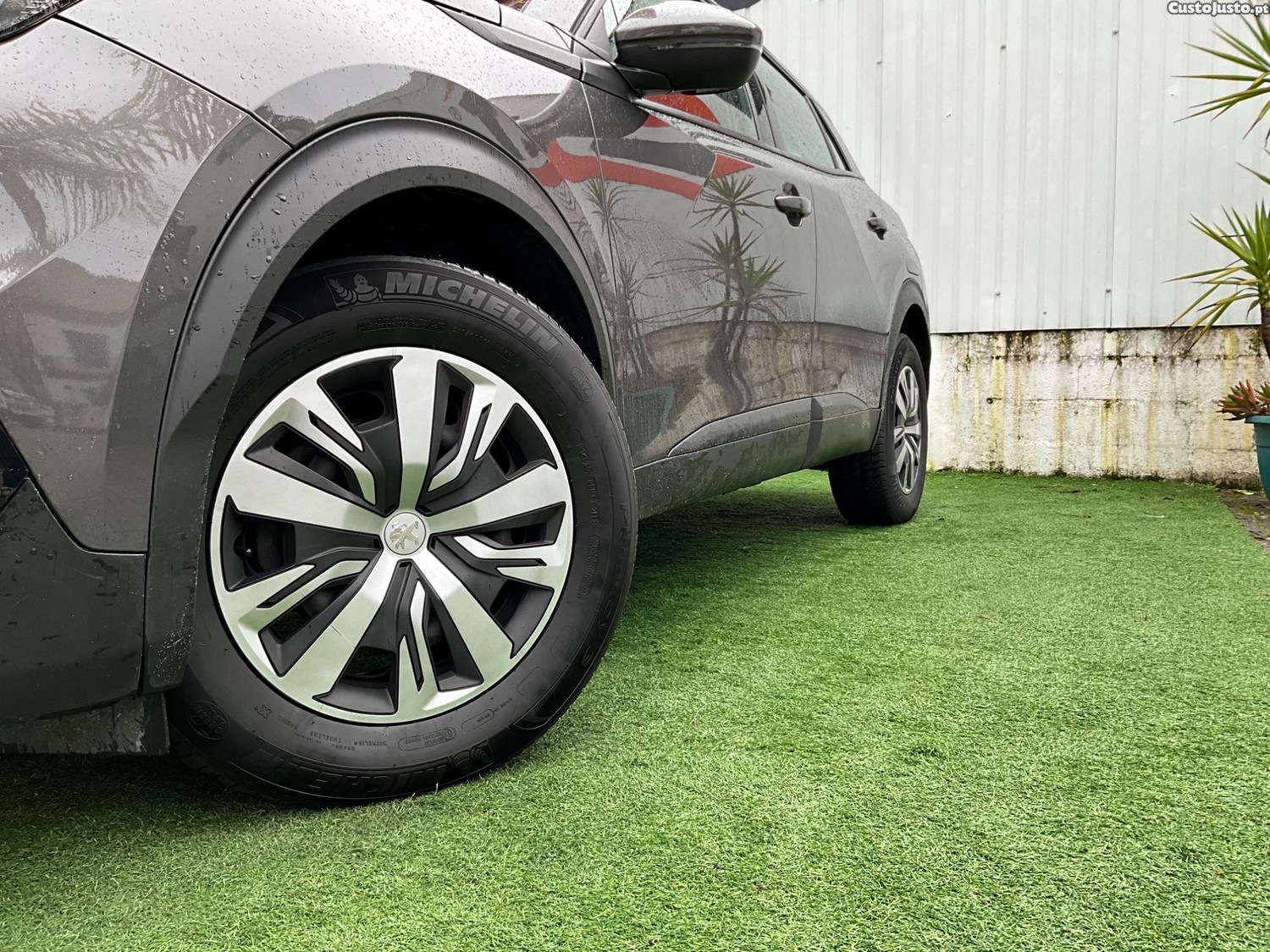 Peugeot 2008 BlueHDi 110 Active - 21 foto 4