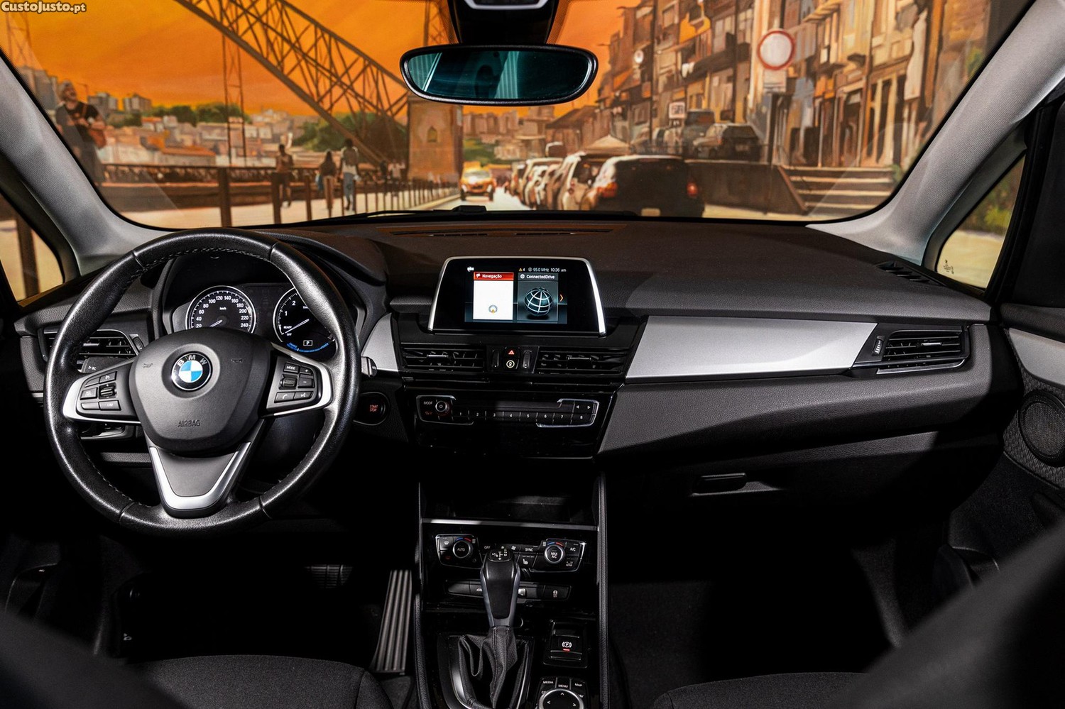 BMW 225 Active Tourer XE Advantage — fotografia 18