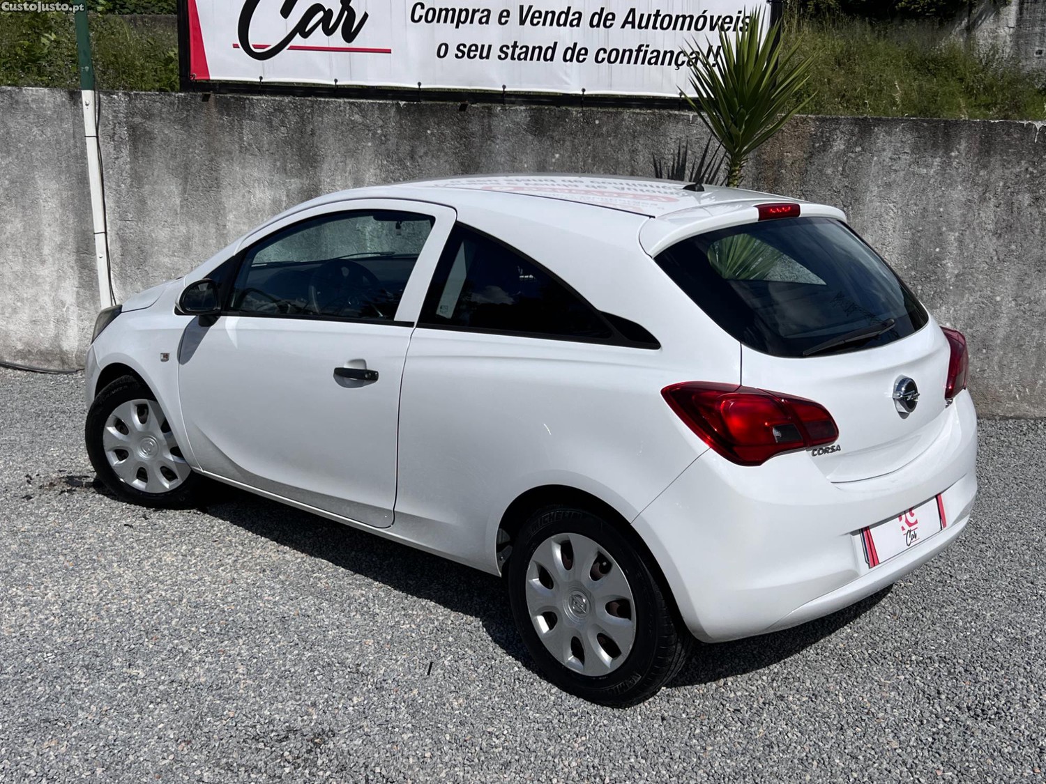 Opel Corsa EcoFlex — fotografia 13