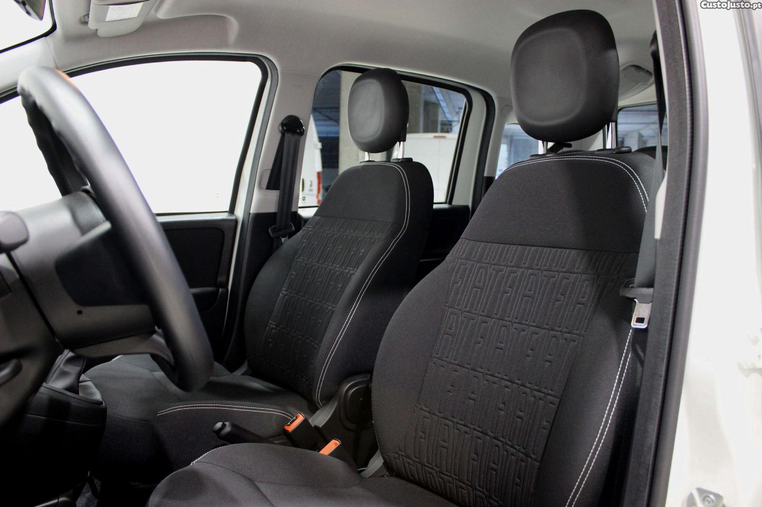 Fiat Panda 1.0 Hybrid — fotografia 2