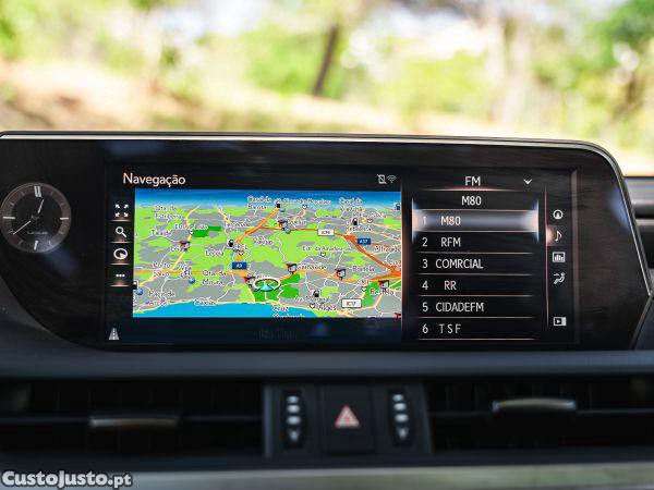 Lexus ES 300h Special Edi — fotografia 11