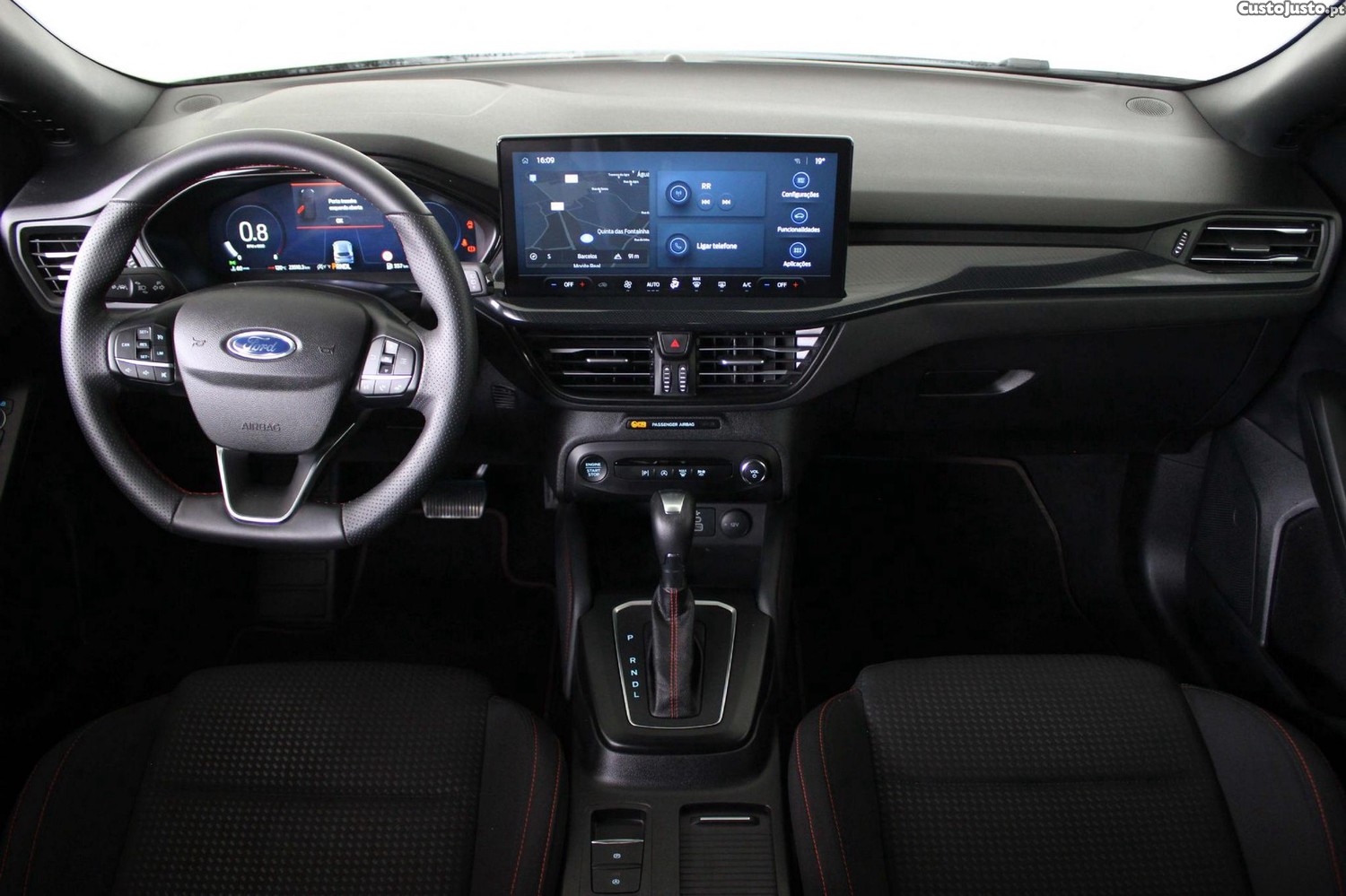 Ford Focus SW 1.0 EcoBoost MHEV ST-Line X Aut. — fotografia 7