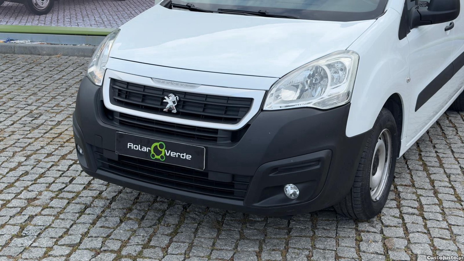 Peugeot Partner 1.6 HDI  5 LUGARES — photo 3
