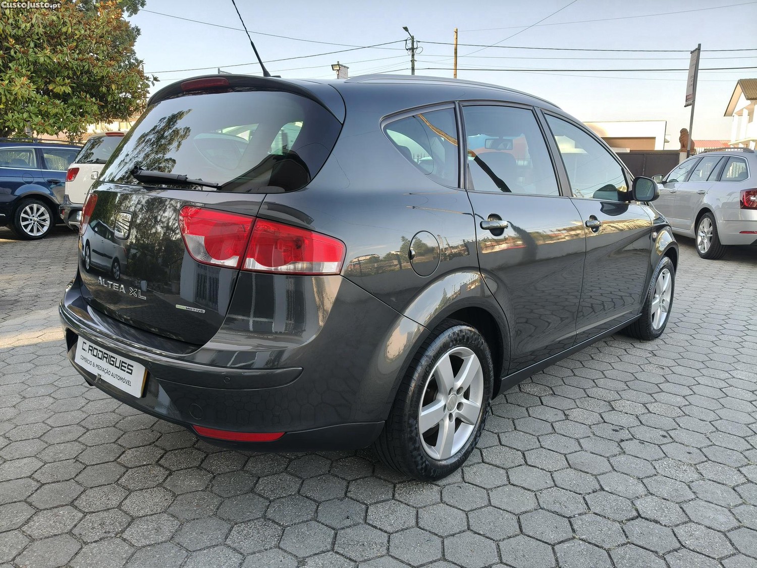 SEAT Altea XL 1.6 TDi Ecomotive — fotografia 16