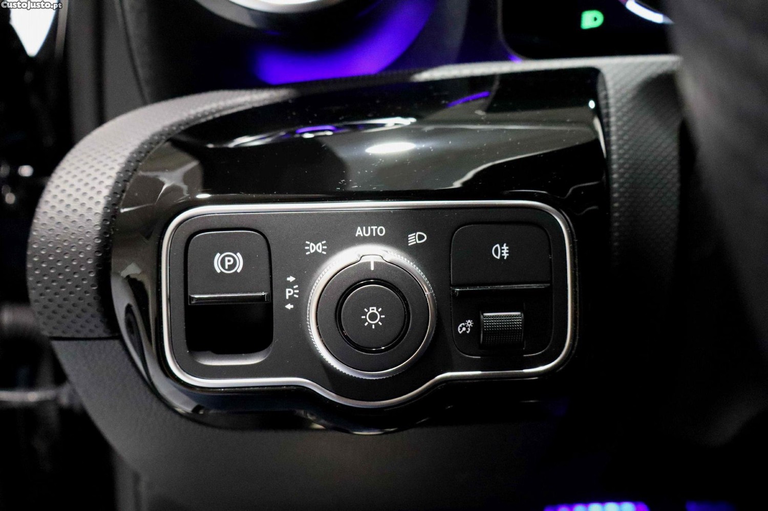 Mercedes-Benz A 180 d — fotografia 18