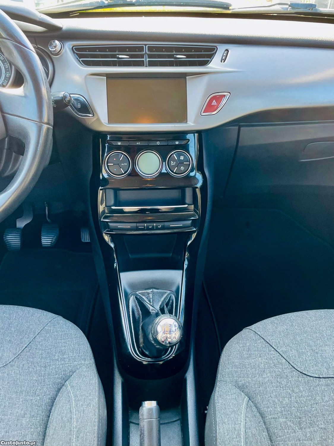 Citroën C3 1.2 PureTech Collection — fotografia 3