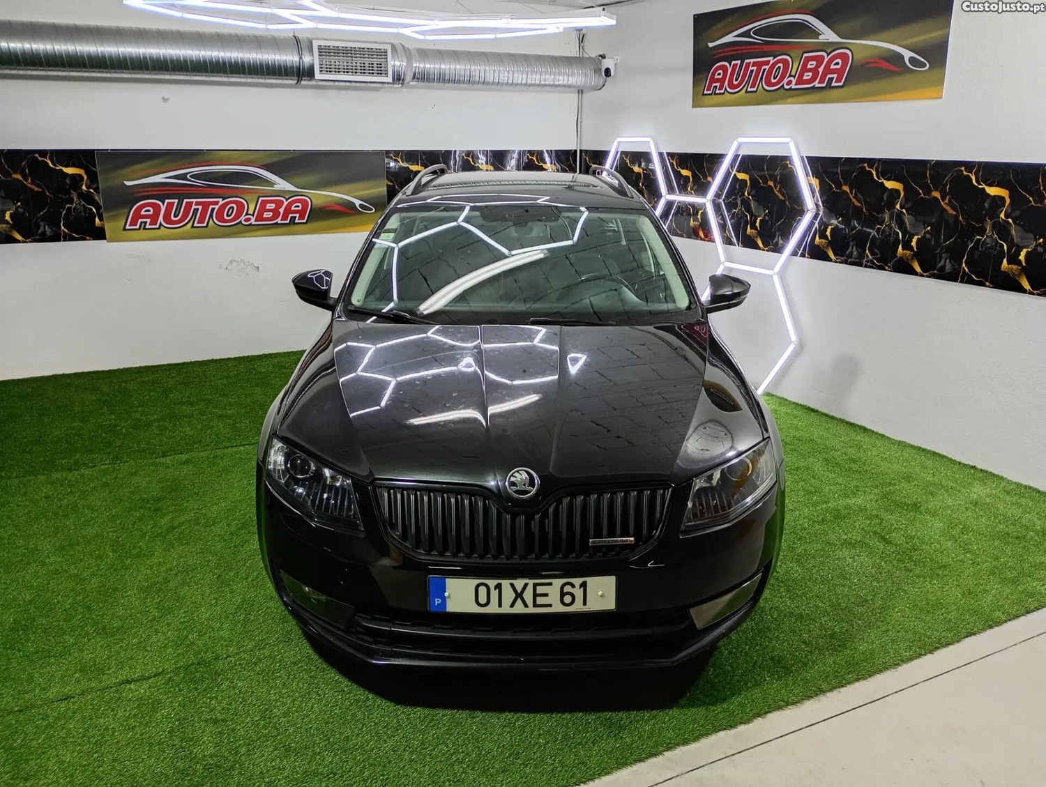 Skoda Octavia 1.6 TDi Greenline — fotografia 18