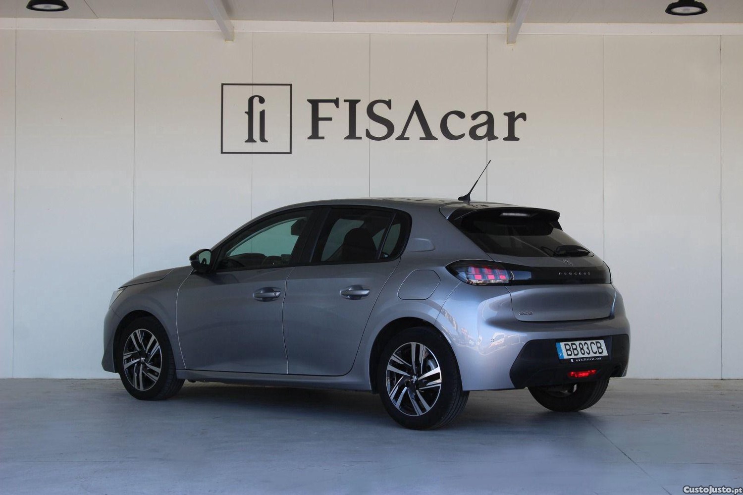 Peugeot 208 1.5 BlueHDi Active Pack — fotografia 23