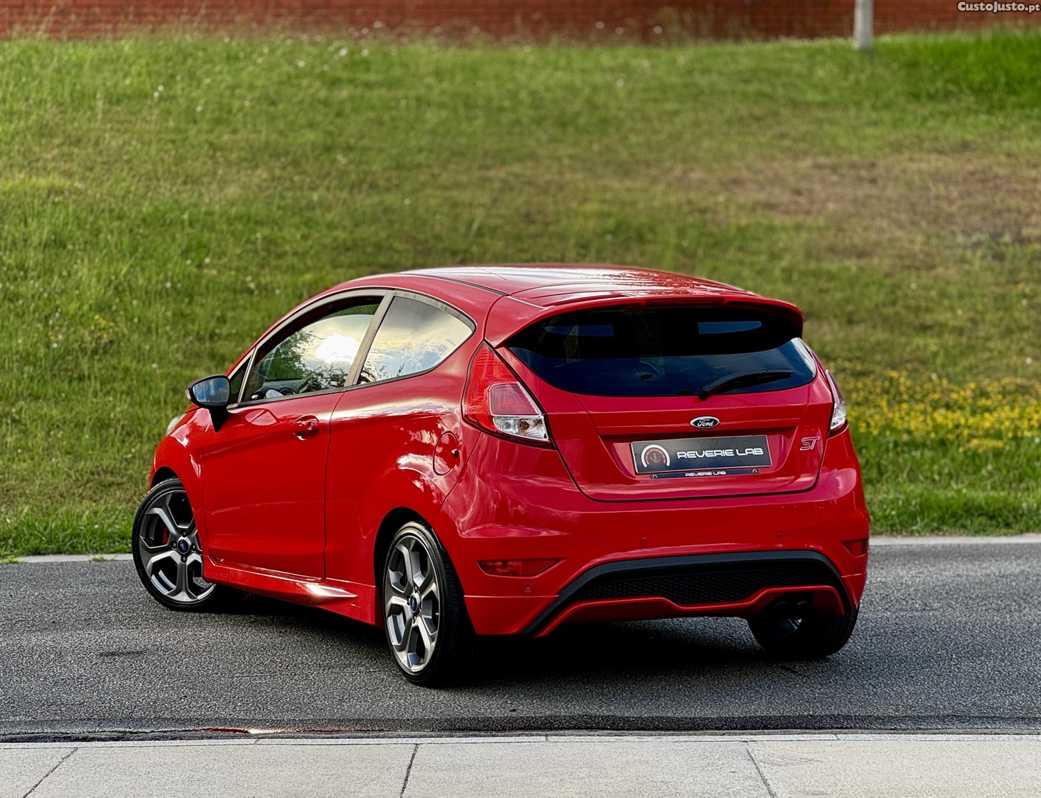 Ford Fiesta ST 182 — fotografia 9