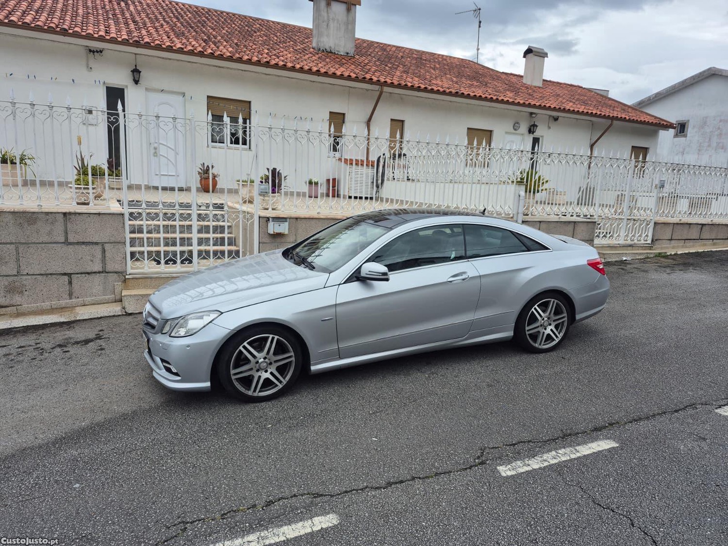 Mercedes-Benz E 250 CDI AMG — fotografia 7