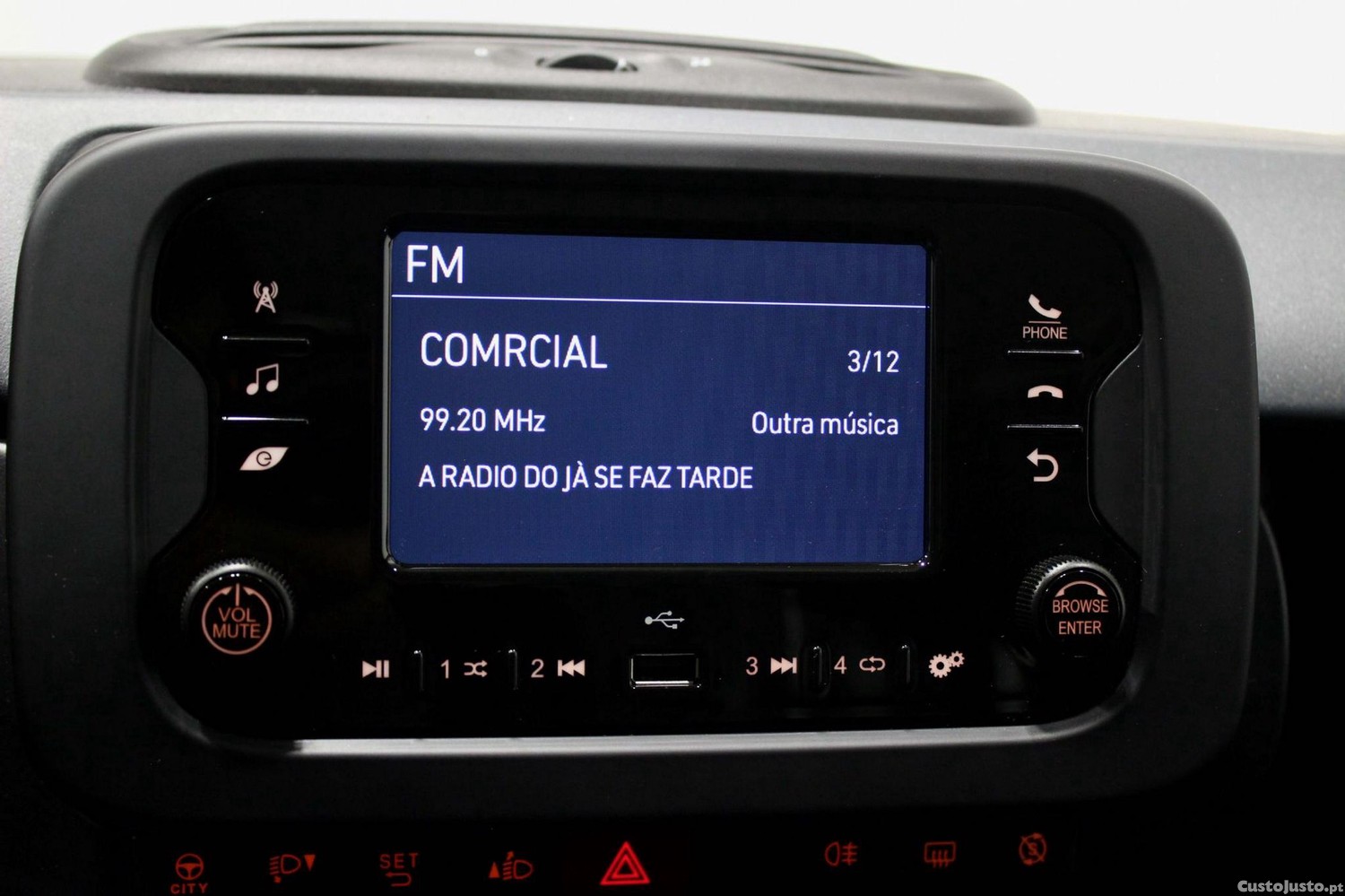 Fiat Panda 1.0 Hybrid — fotografia 13