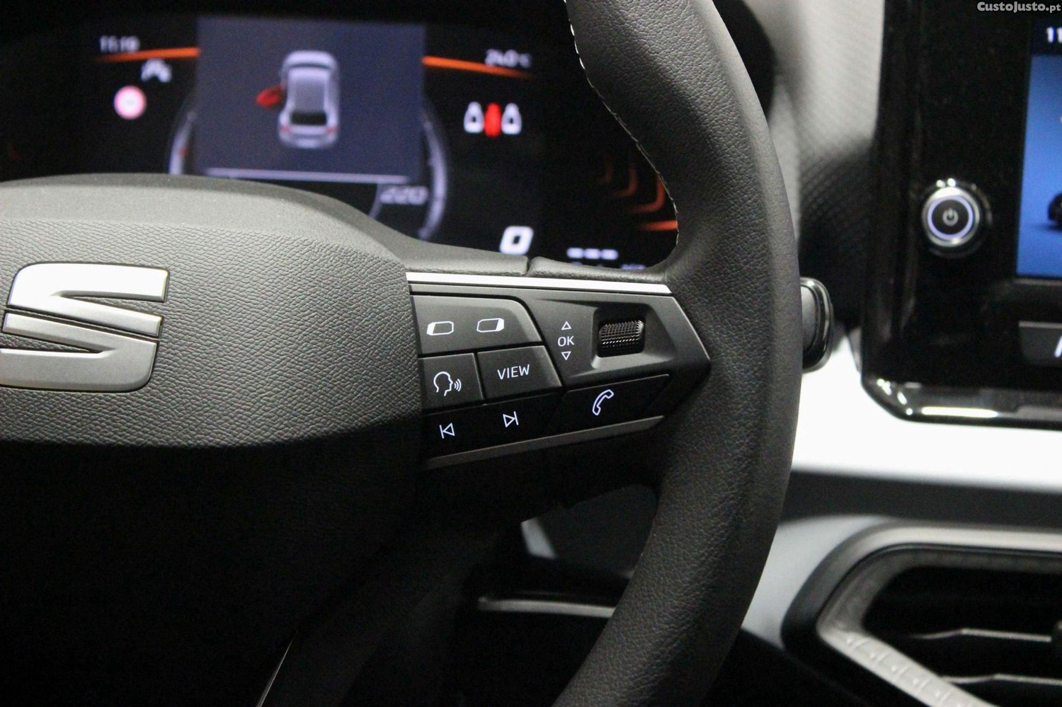 SEAT Ibiza 1.0 TSI Style DSG — fotografia 17