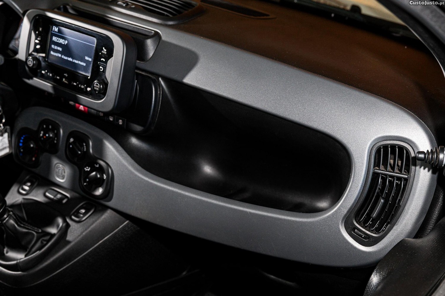 Fiat Panda 1.0 Hybrid — fotografia 7