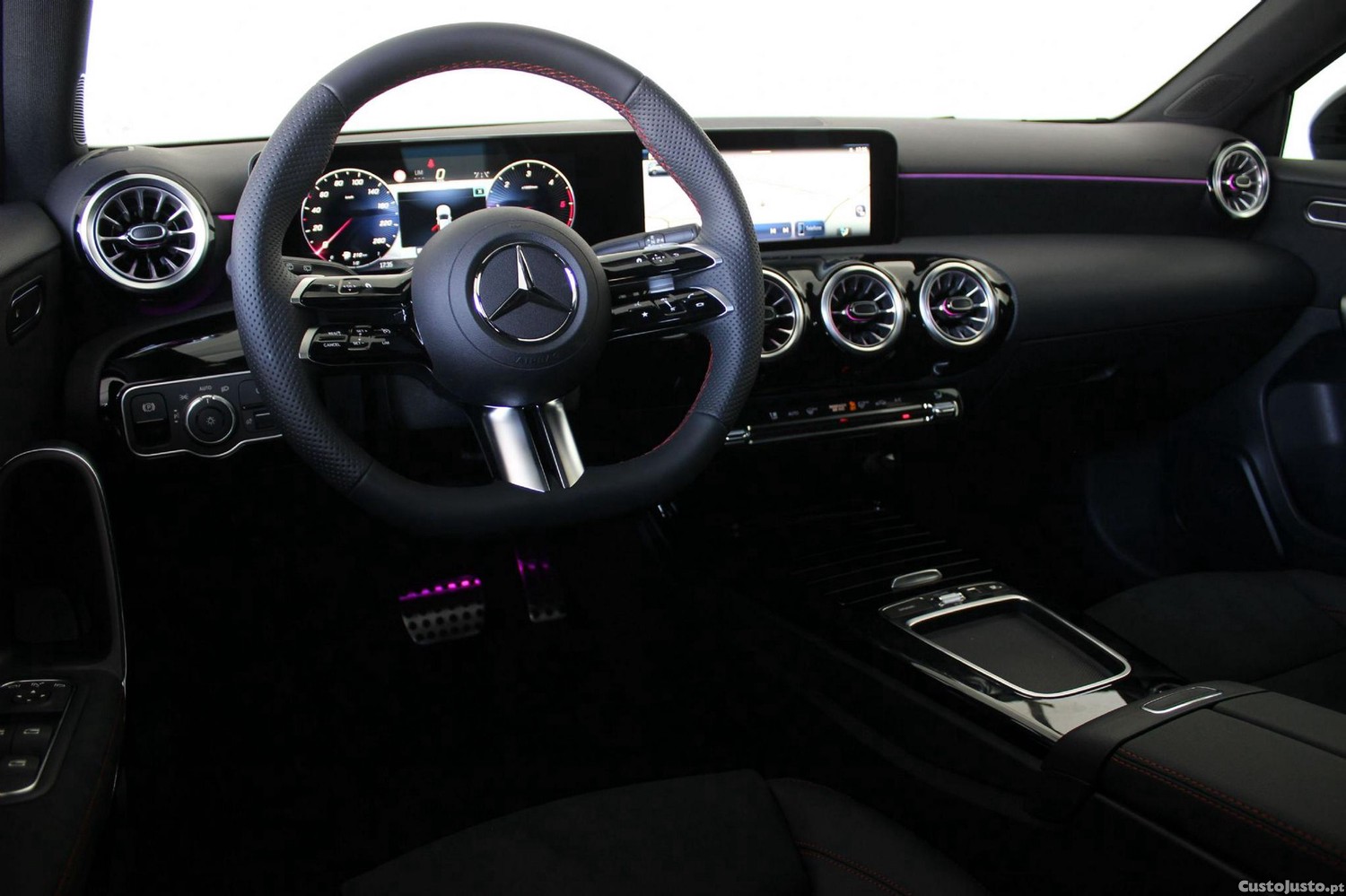 Mercedes-Benz A 180 d — fotografia 11