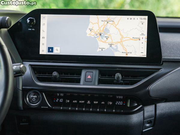 Lexus NX 250h Sport — fotografia 12