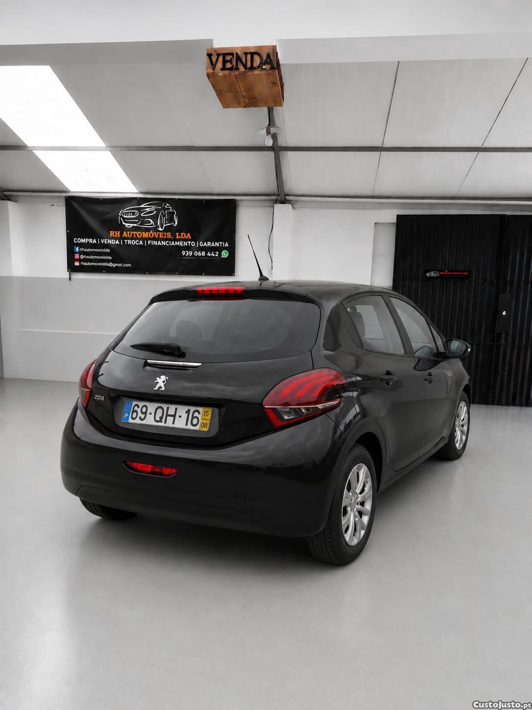 Peugeot 208 1.4 HDi Active - 15 foto 2