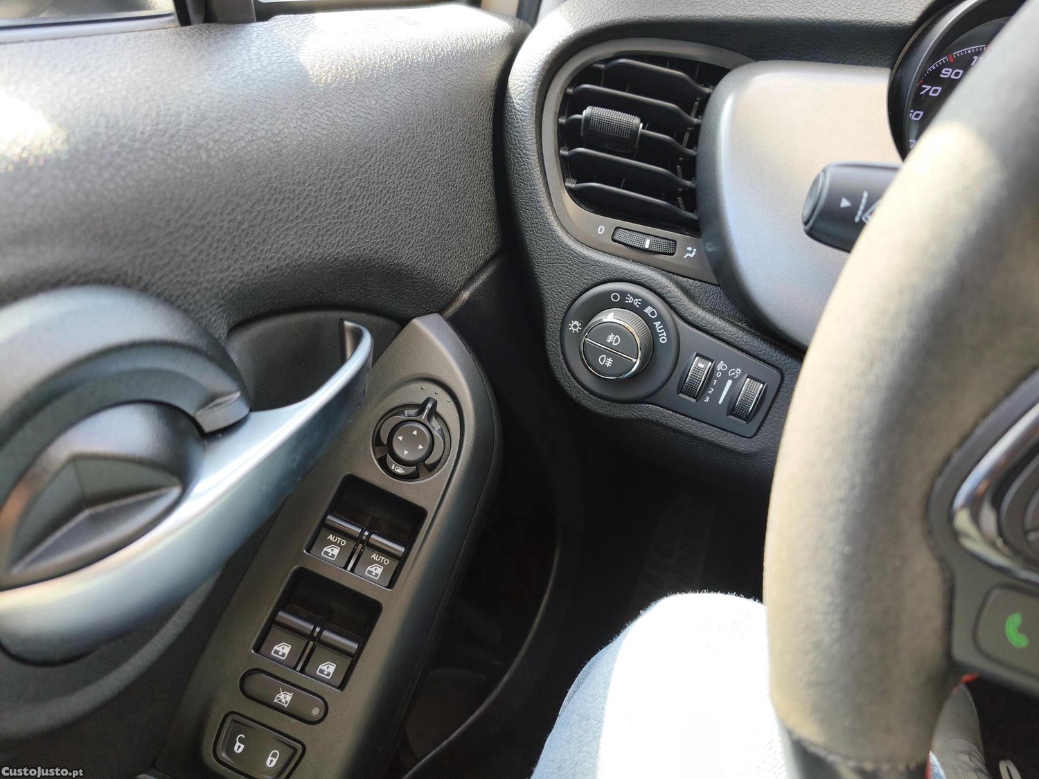 Fiat 500X Sport 1.3 MJ 95cv Nac 1 Reg 29 mil kms — fotografia 10