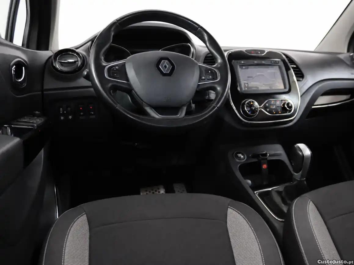 Renault Captur 1.2 TCe Exclusive EDC - 17 — photo 4
