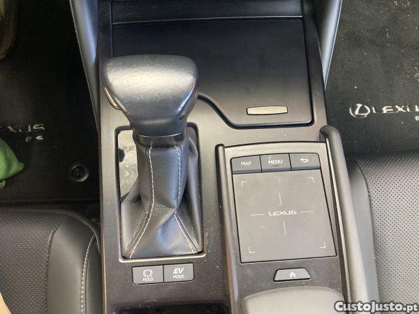 Lexus ES 300h Special Edi — fotografia 5
