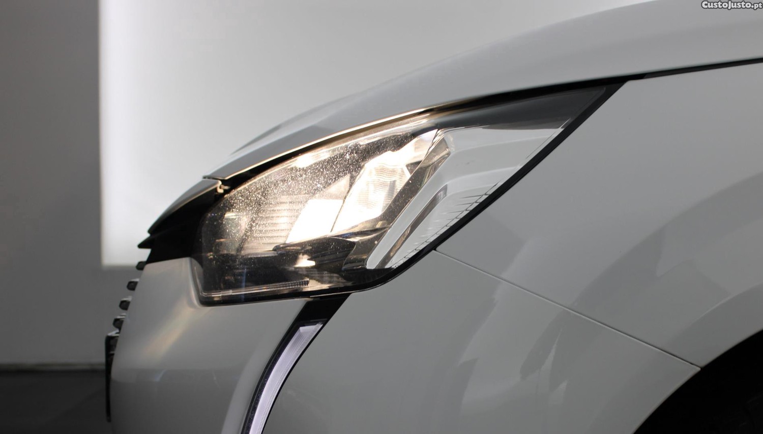 Peugeot 208 1.5 BHDI ACTIVE PACK — fotografia 2