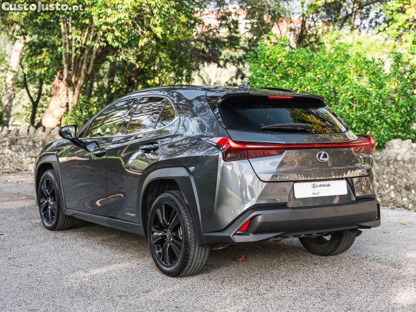 Lexus NX UX 250h Special Edi — fotografia 33