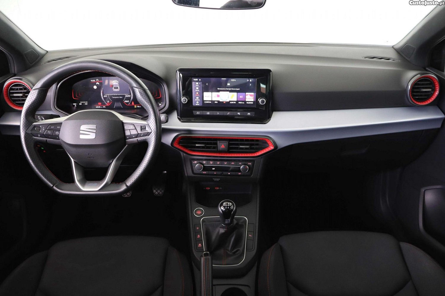 SEAT Ibiza 1.0 TSI FR — fotografia 11