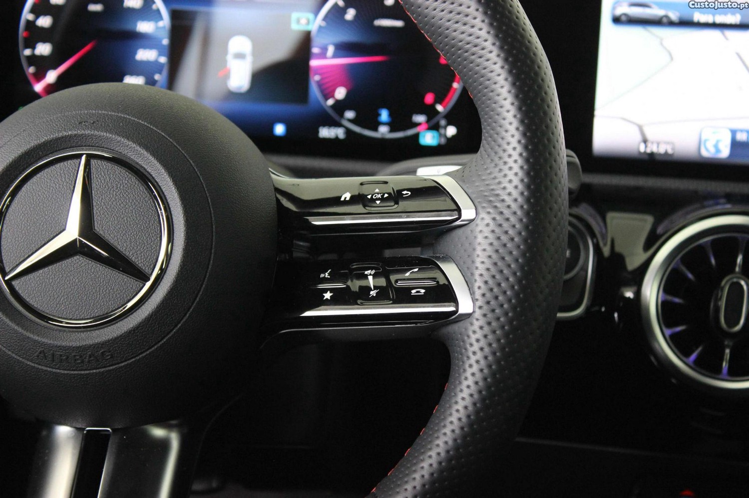 Mercedes-Benz A 180 d — fotografia 15