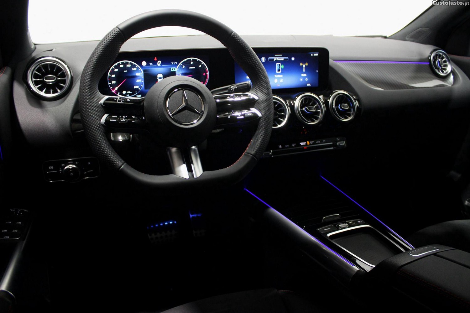 Mercedes-Benz GLA 180 d AMG Line — fotografia 13